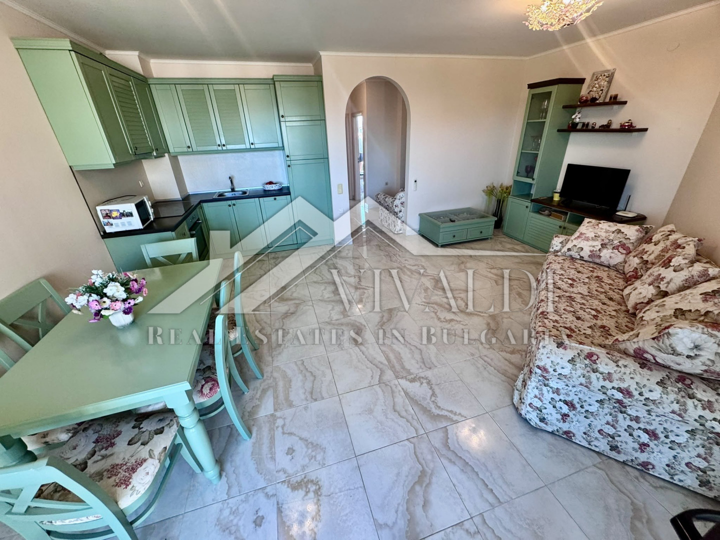 Spacious three-room Apartment with Sea View, in the 