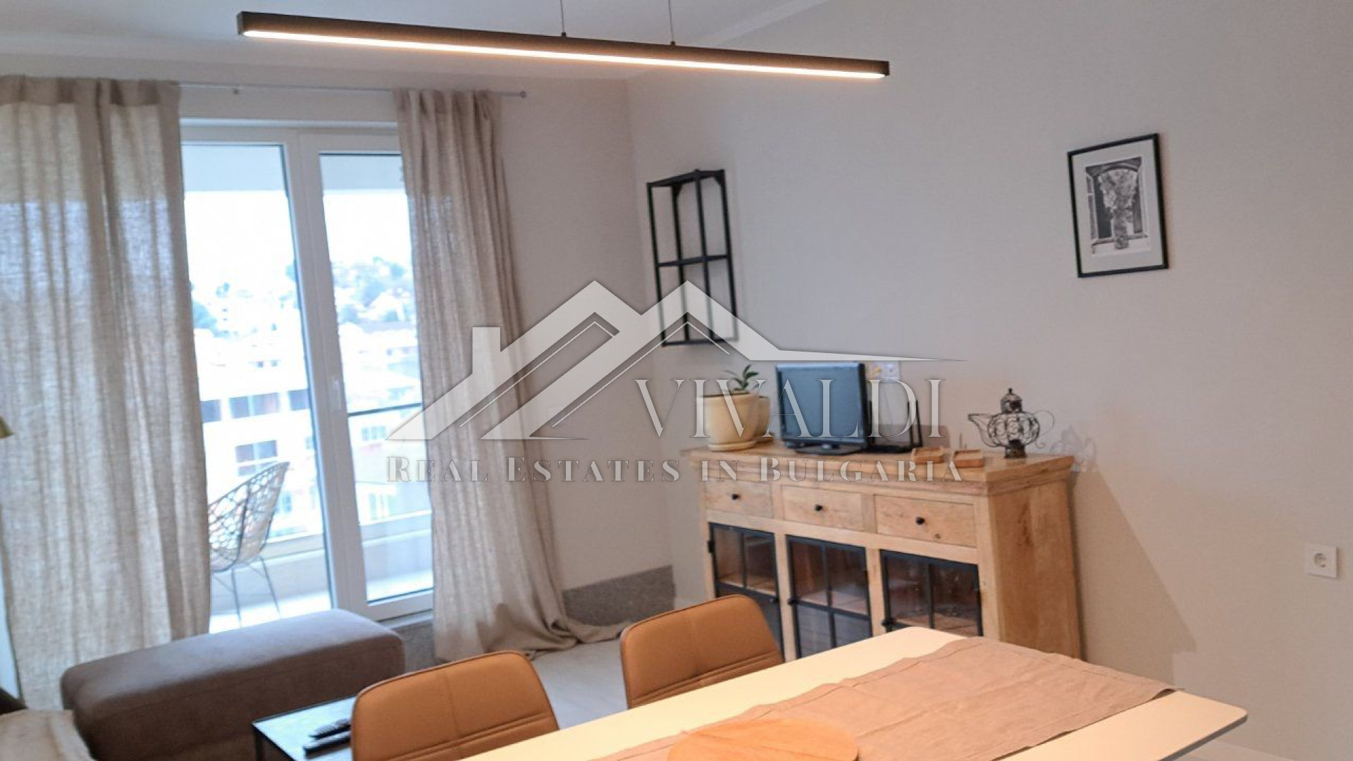 Furnished two-room apartment with parking space in K.K. St. Constantine and Elena