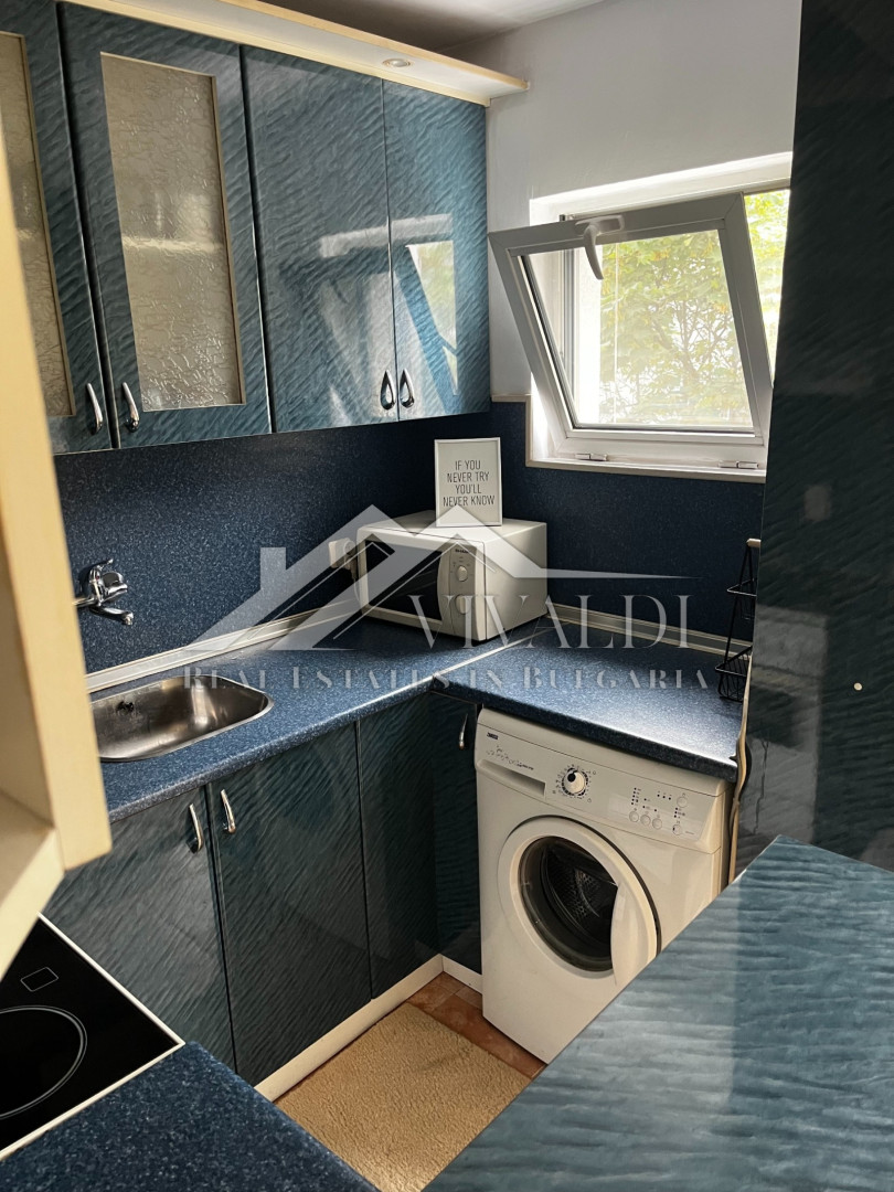Two-room apartment in the Kolkhozny Bazaar area of ​​Varna.