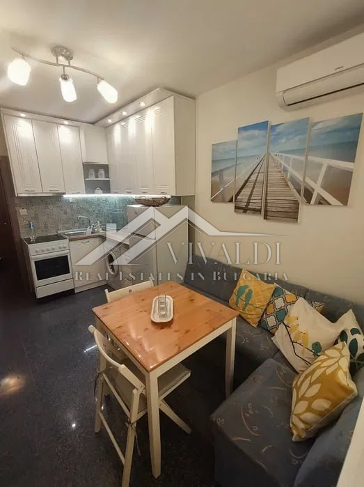 Two-room apartment f in Lyatno Kino Trakiya District, Varna