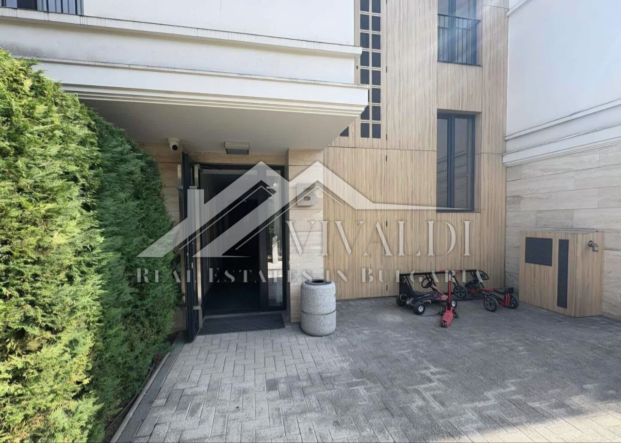 Two-room Apartment with Panoramic Sea View  in Evergreen Complex, Briz District, Varna