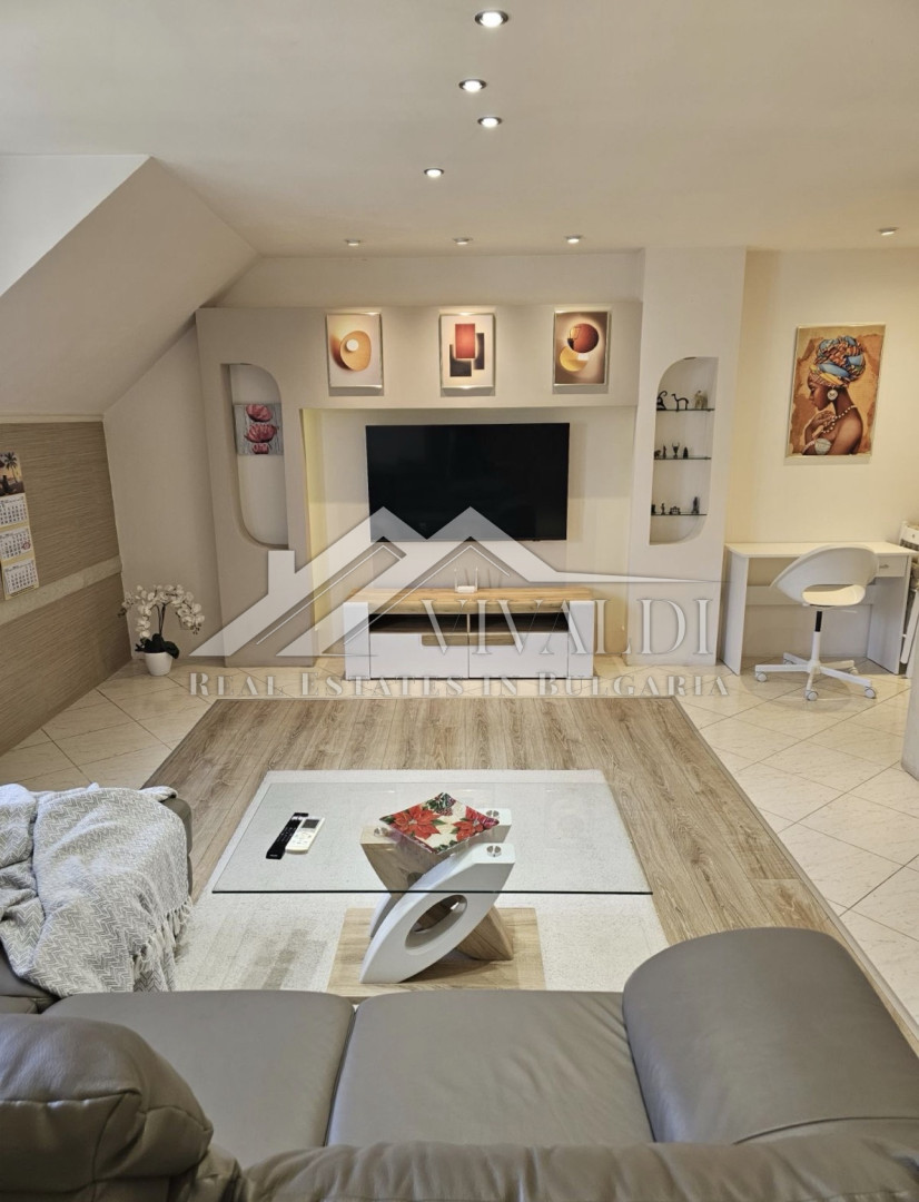 Three-room Apartment in the Opera Area, Varna
