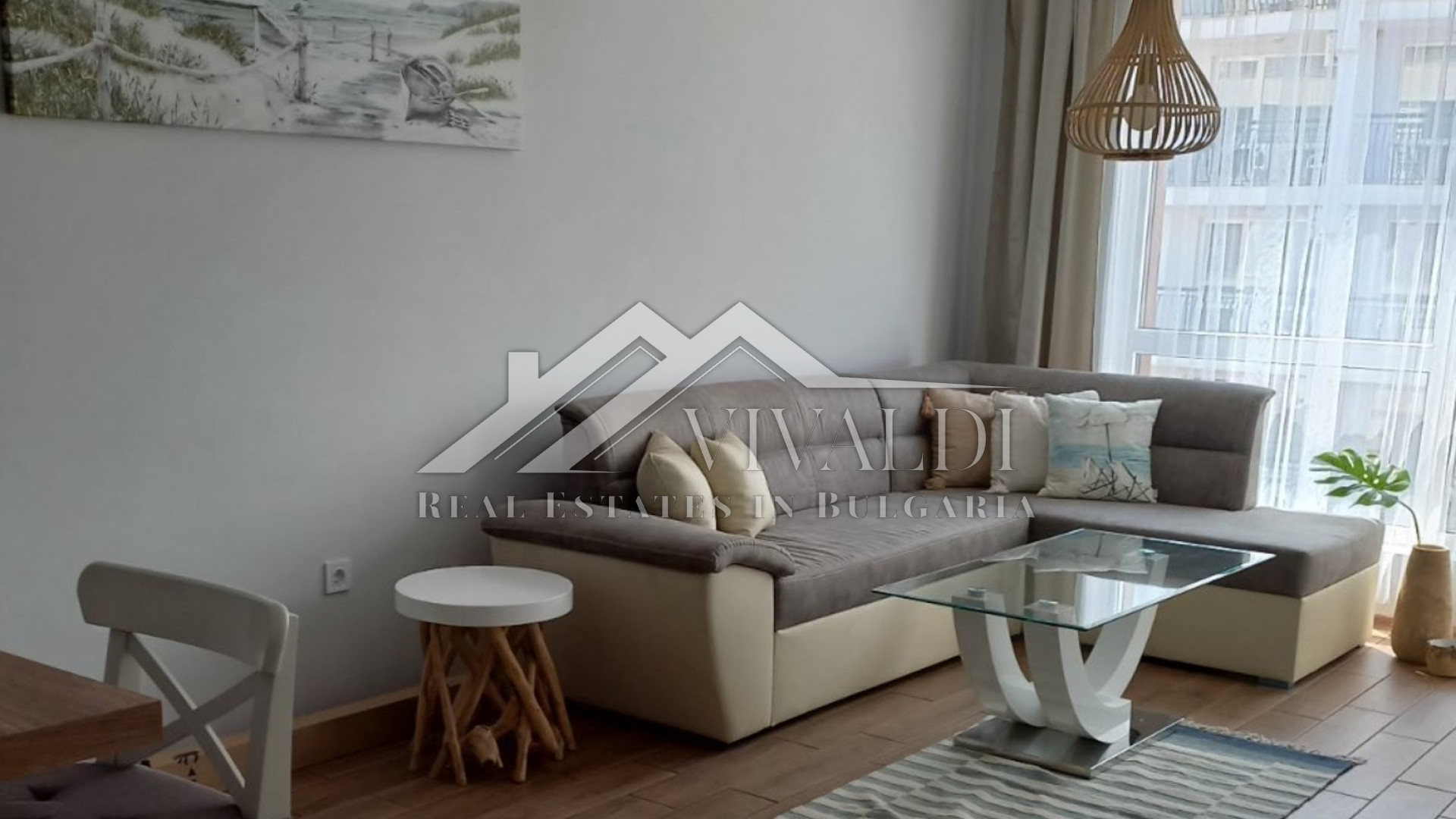 Furnished two-room apartment for rent with parking space in K.K. St. Constantine and Elena