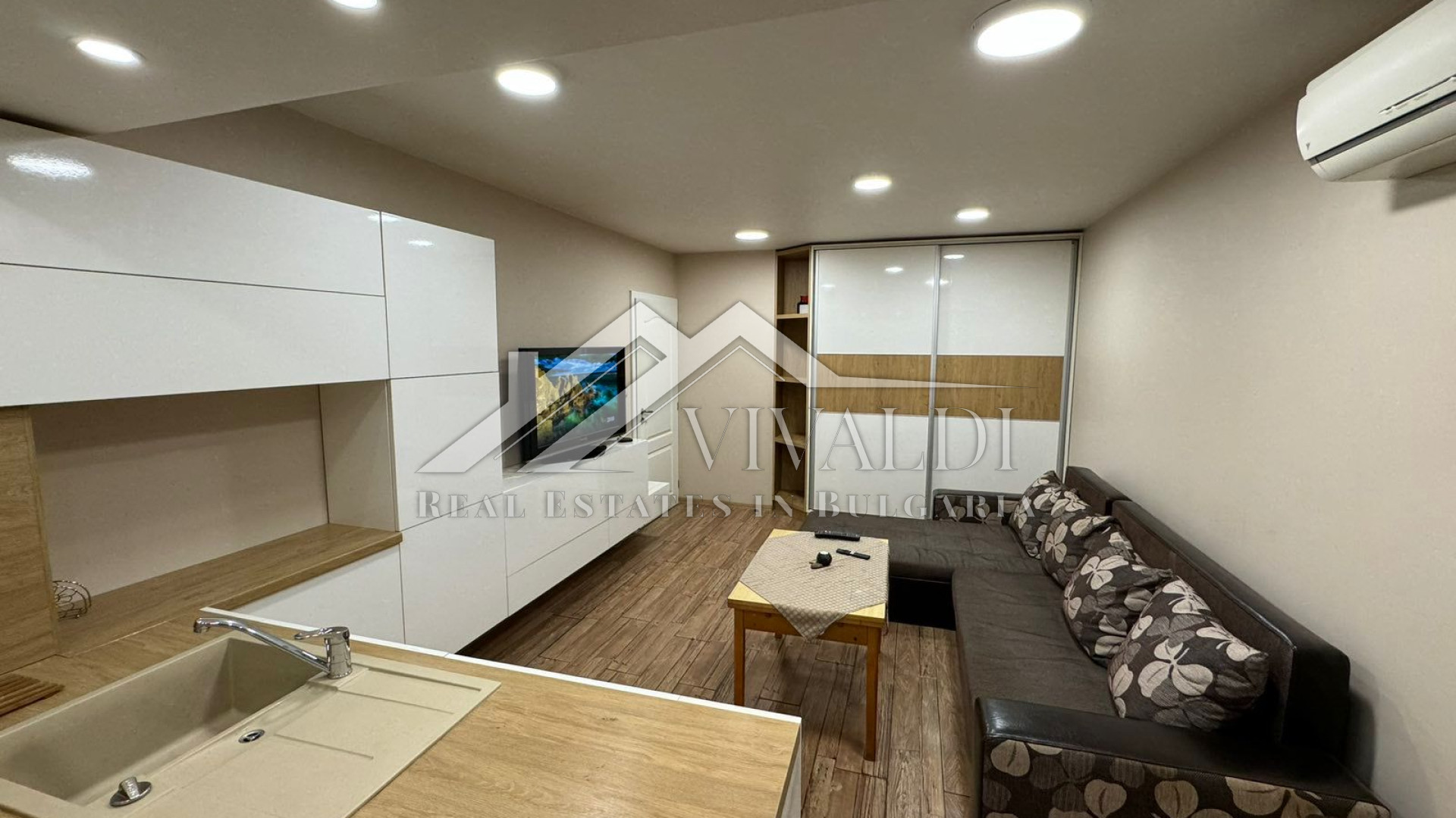 One-bedroom apartment for rent in Vadislavovo district, Varna