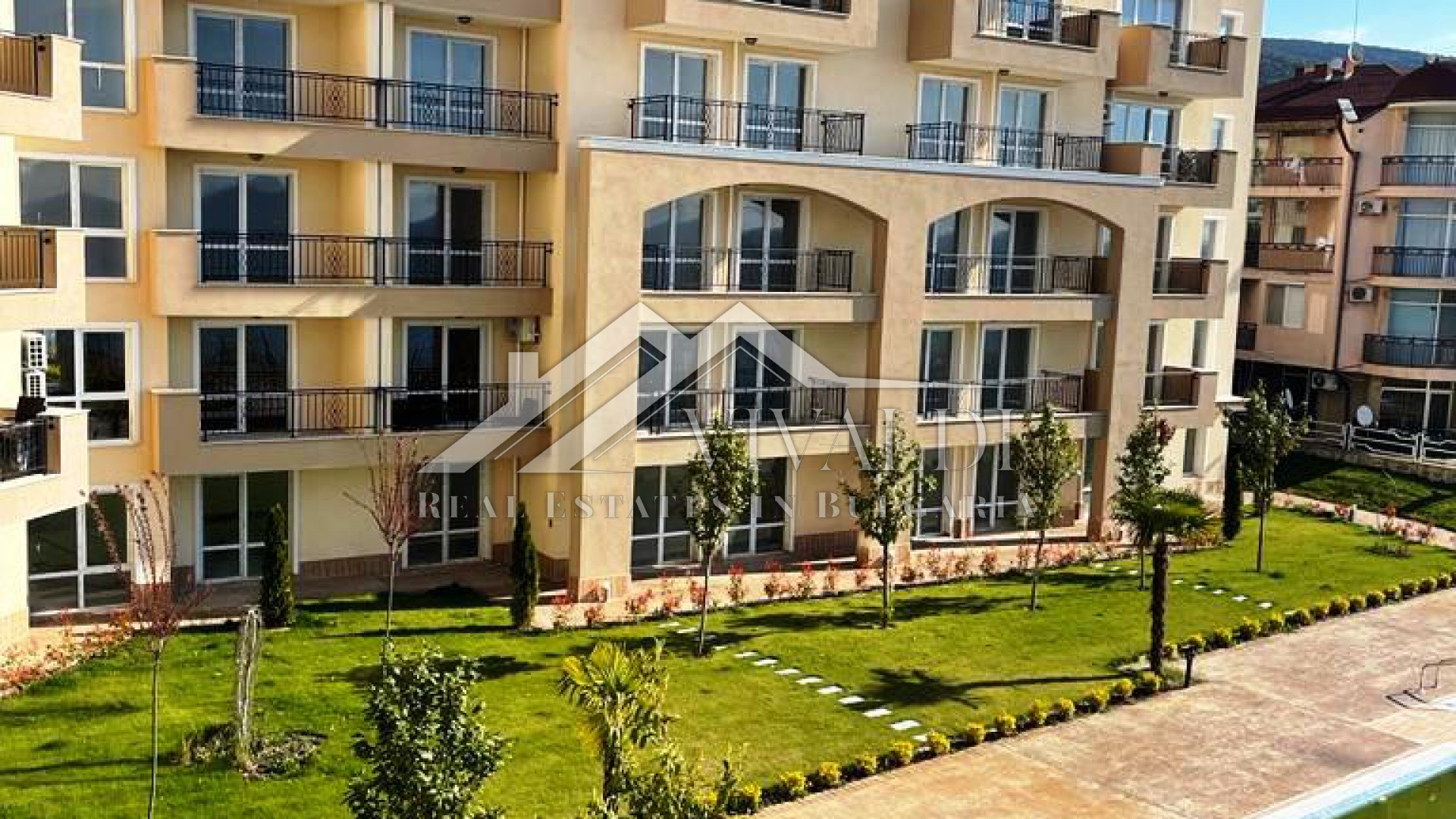 One-bedroom apartment with sea view in a luxury complex in St. Vlas