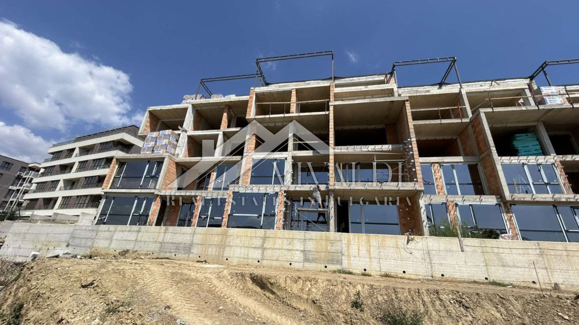 Two-room apartment in a new building in the Briz area, Varna