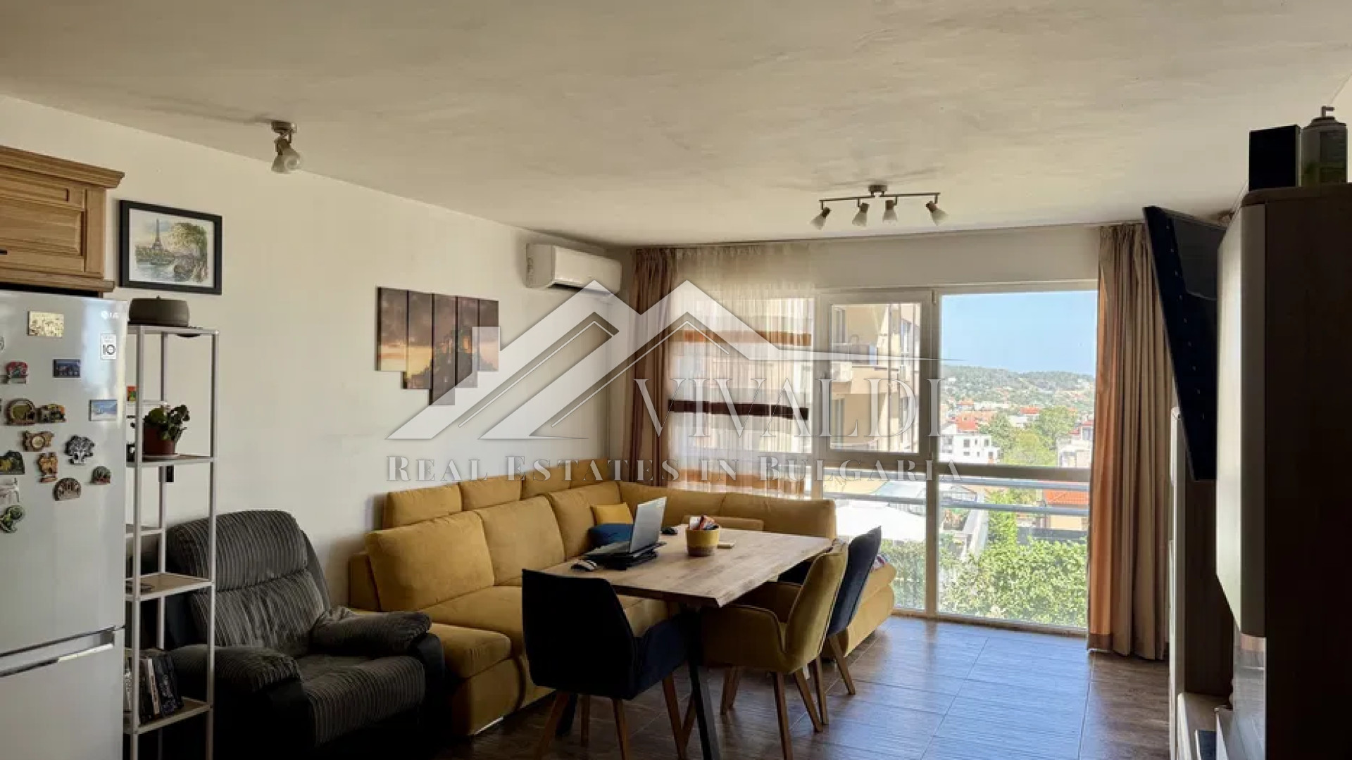 Bright two-room apartment in Vinitsa, Varna