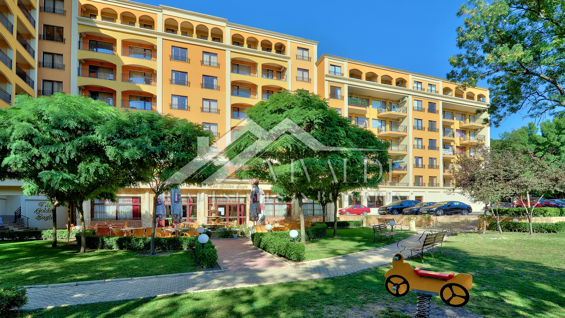  Студия в закрытом комплексе в к.к. Золотые Пески