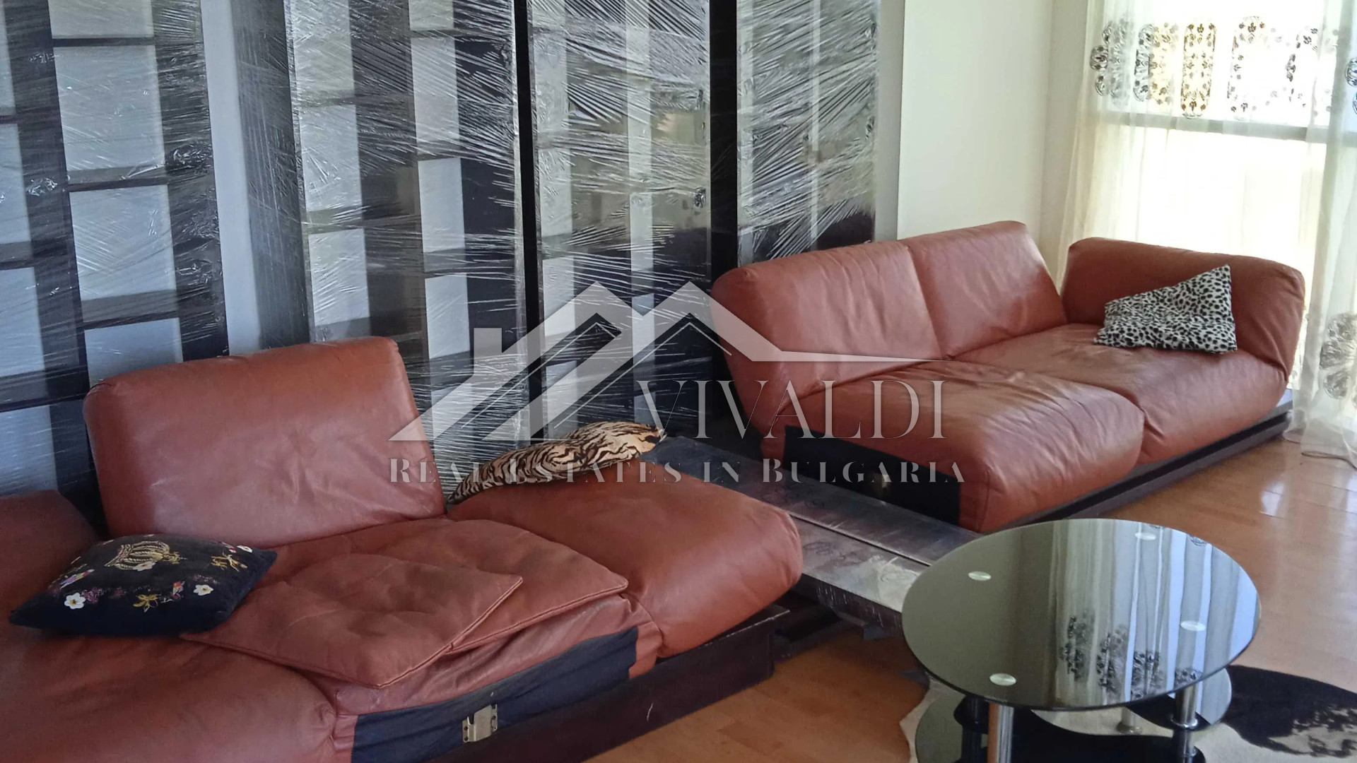 Spacious three-room apartment in one of the most prestigious areas of Varna