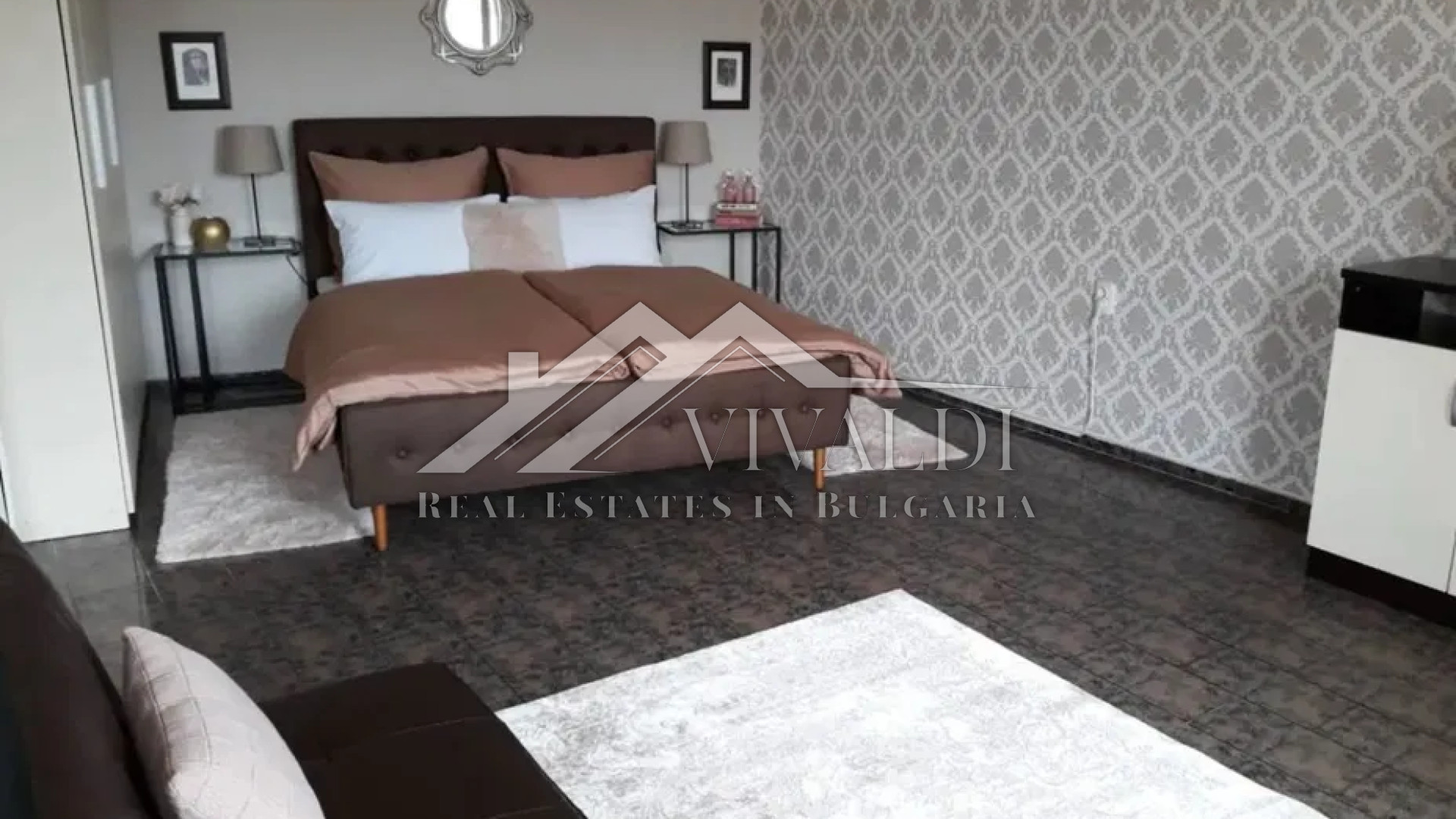 Уютно студио в самия център на Варна