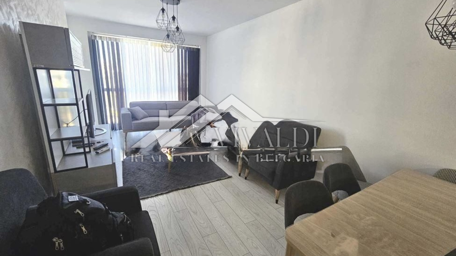 Модерен двустаен апартамент в кв. Бриз, Варна