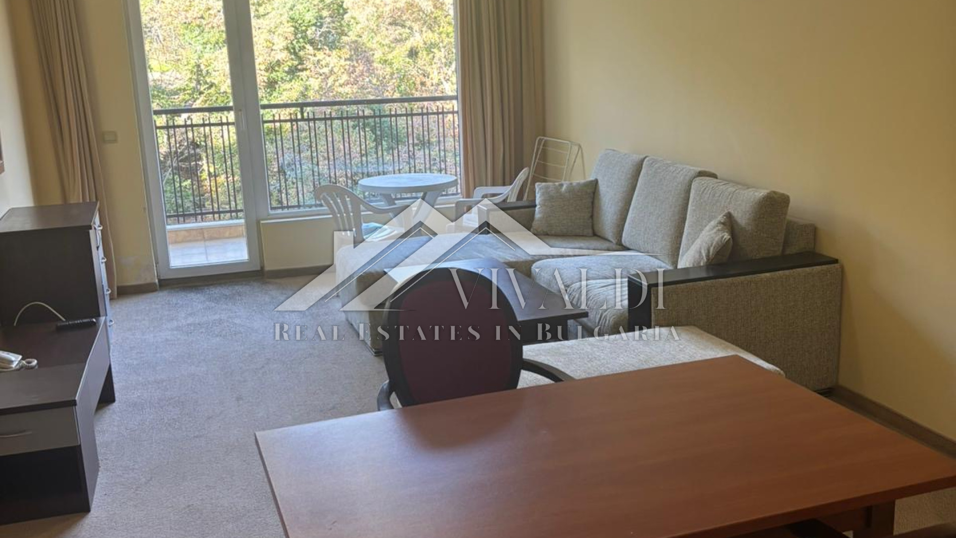 Современная студия в районе Златни Пясъци, г. Варна 