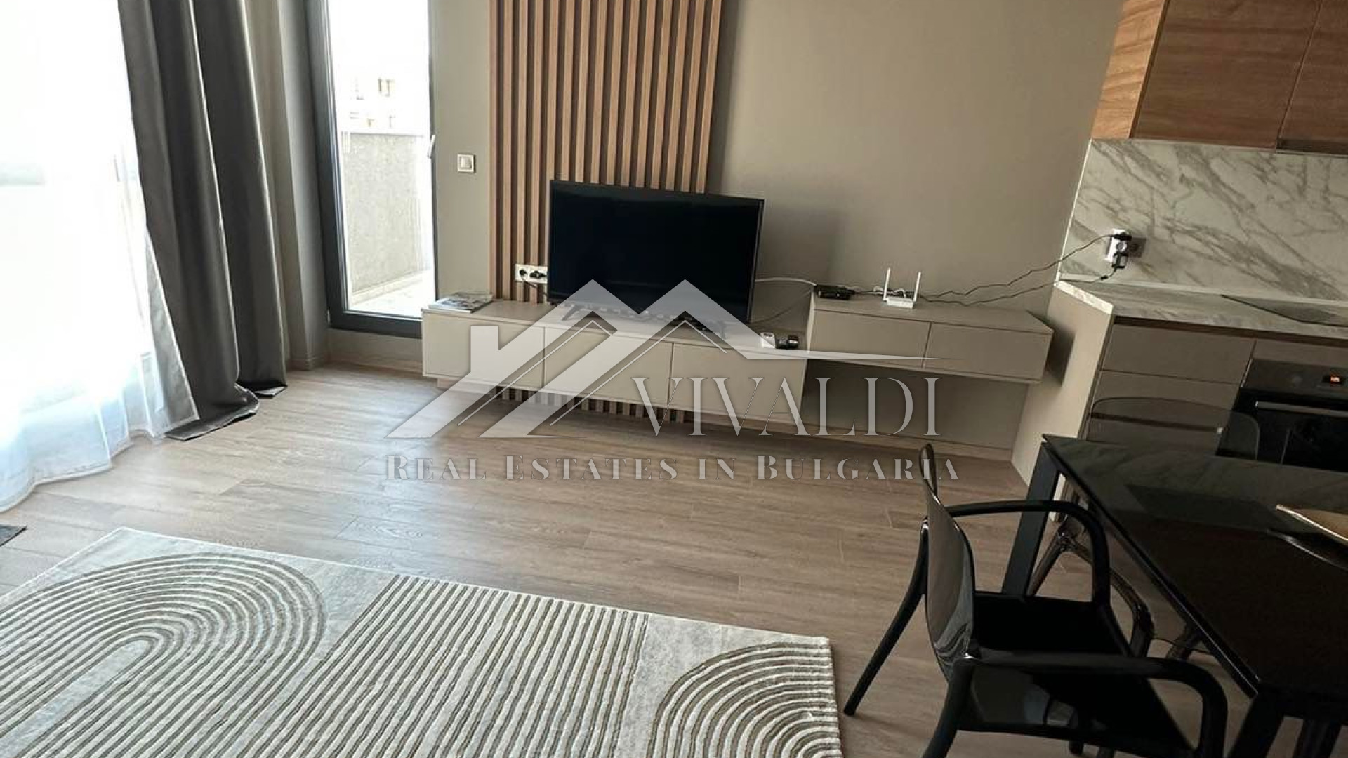 Двустаен апартамент в района на Св. Константин и Елена, Варна