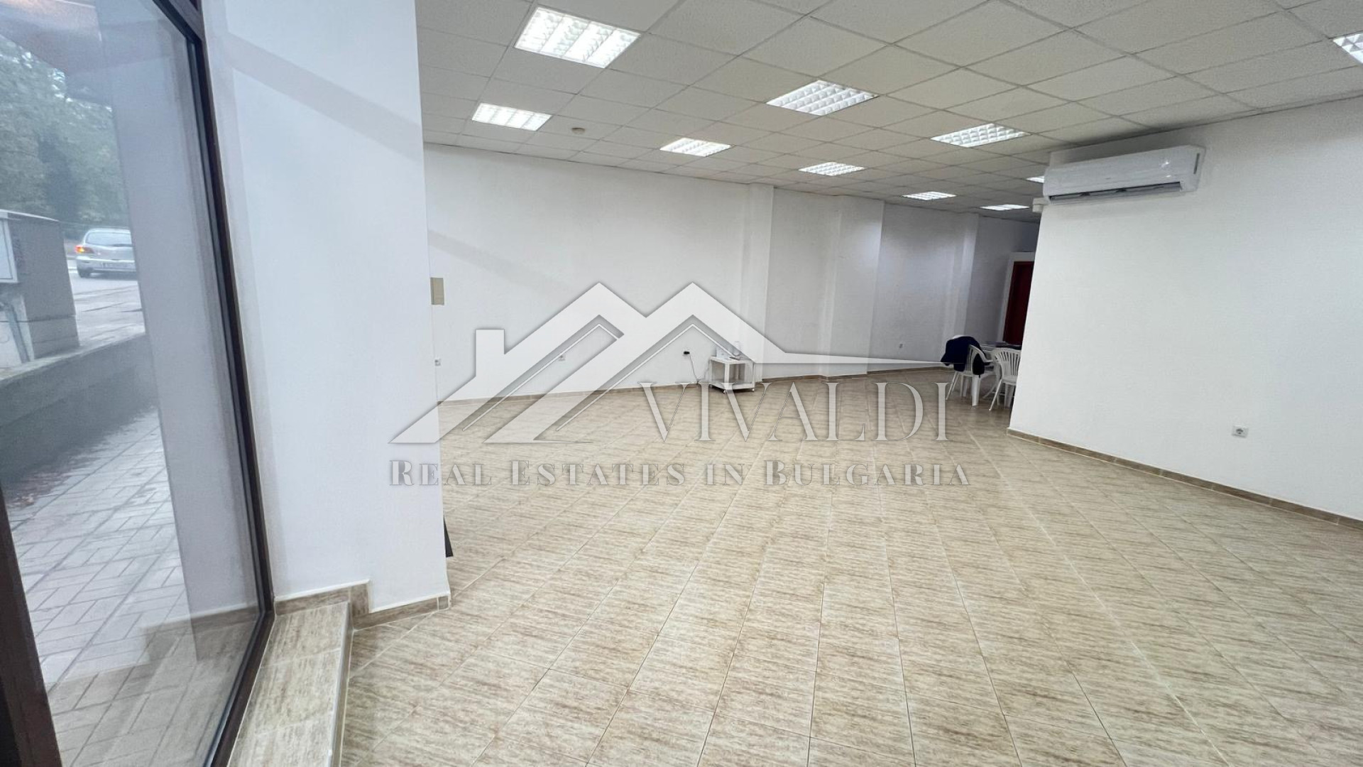 Търговски обект в квартал Левски, Варна