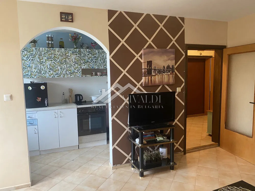 Двухкомнатная квартира рядом с Окружной больницей, г. Варна 