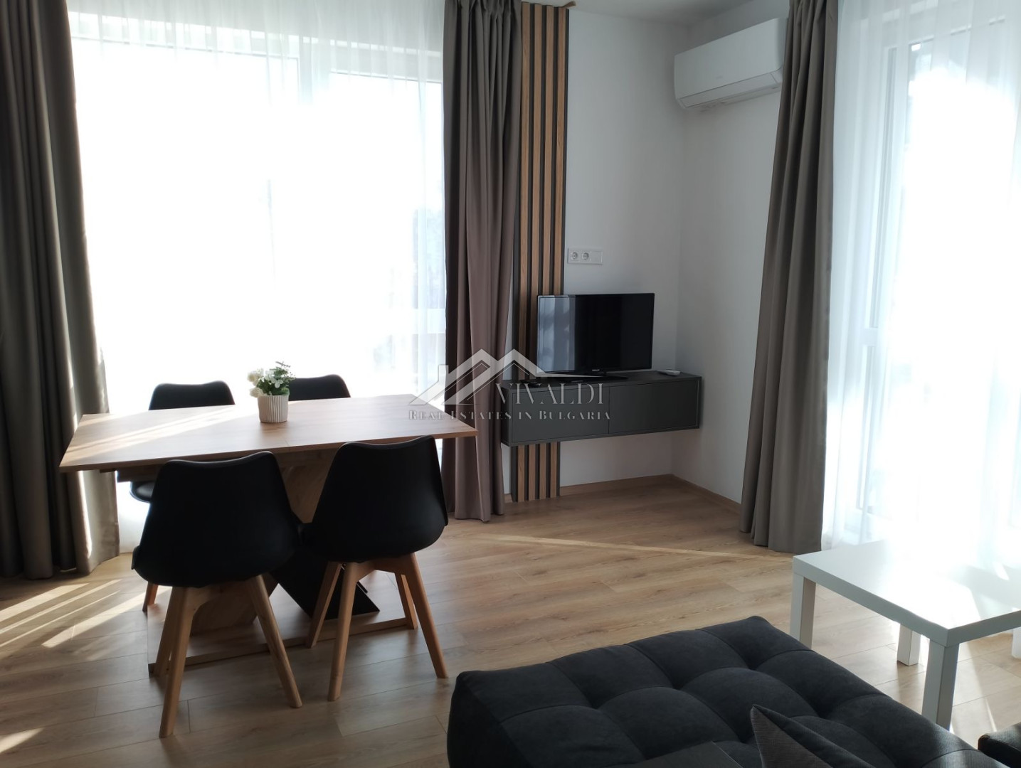 Двустаен апартамент в района на Пчелина, Варна