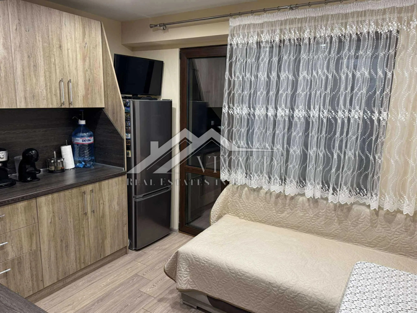 Двустаен апартамент в квартал Владиславово, Варна