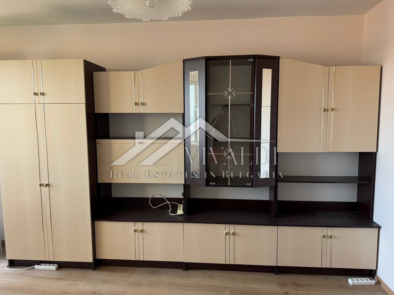 Двустаен апартамент с морска гледка в района на Бриз, Варна