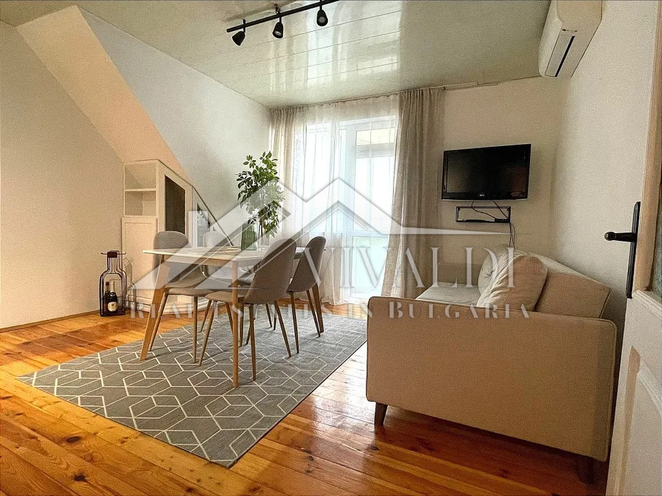 Тристаен апартамент в квартал Левски, Варна