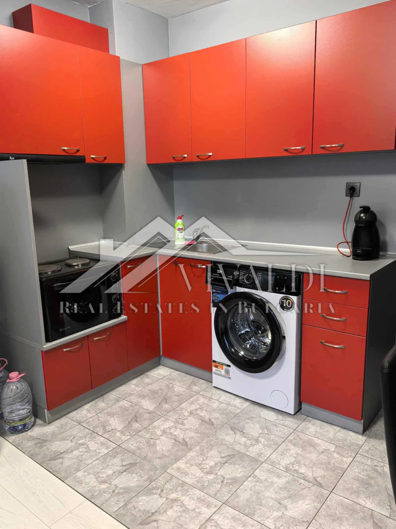 Двухкомнатная квартира в районе Колхозен пазар, Варна