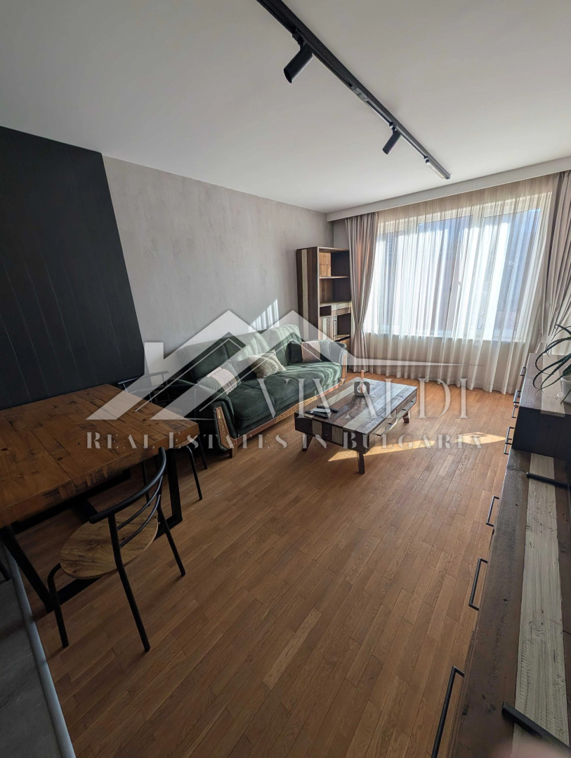 Трёхкомнатный апартамент – кв. ВИНС, г. Варна