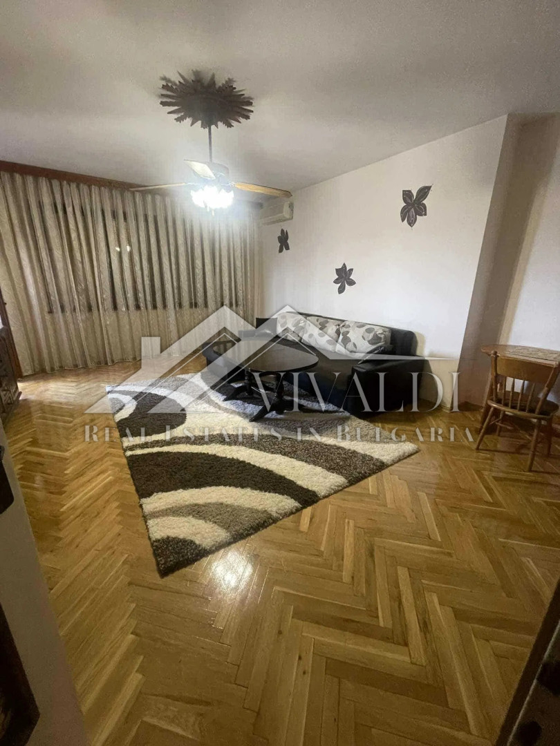 Многокомнатный апартамент в районе Младост 2, г. Варна