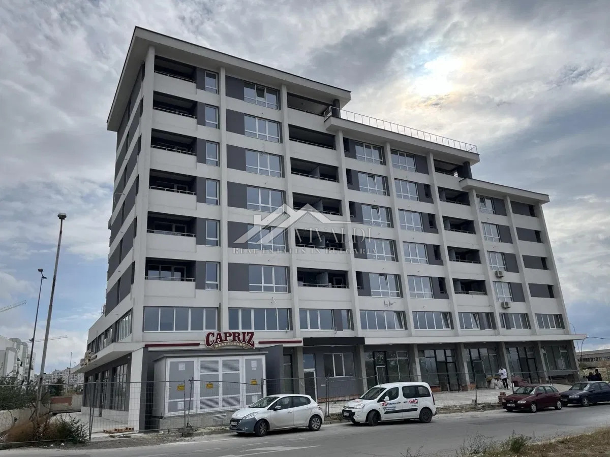 Трёхкомнатный апартамент в районе Кайсиева градина г. Варна