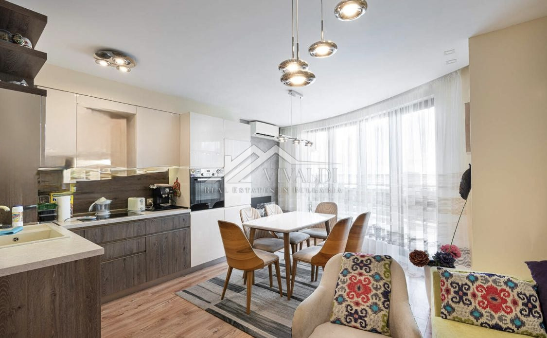 Трёхкомнатный апартамент с панорамным видом на море – район Бриз, г. Варна