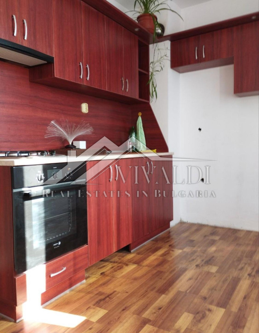 Двустаен апартамент – гр. Балчик, кв. Левски