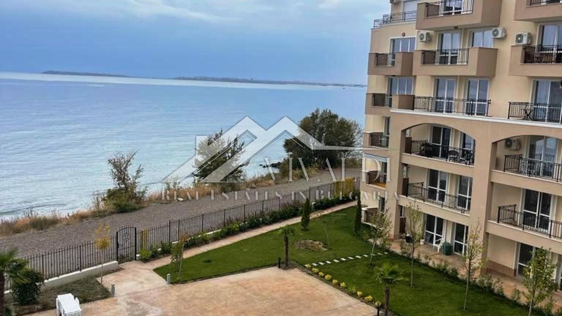 Apartment with panoramic sea view in Sveti Vlas