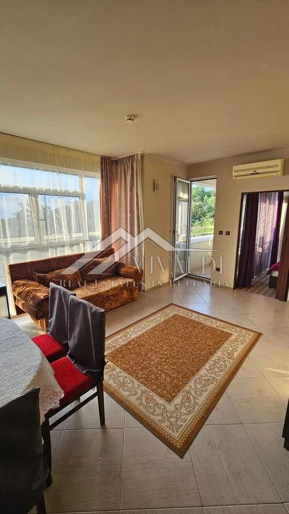 Двустаен апартамент в к.к. Чайка, Варна.