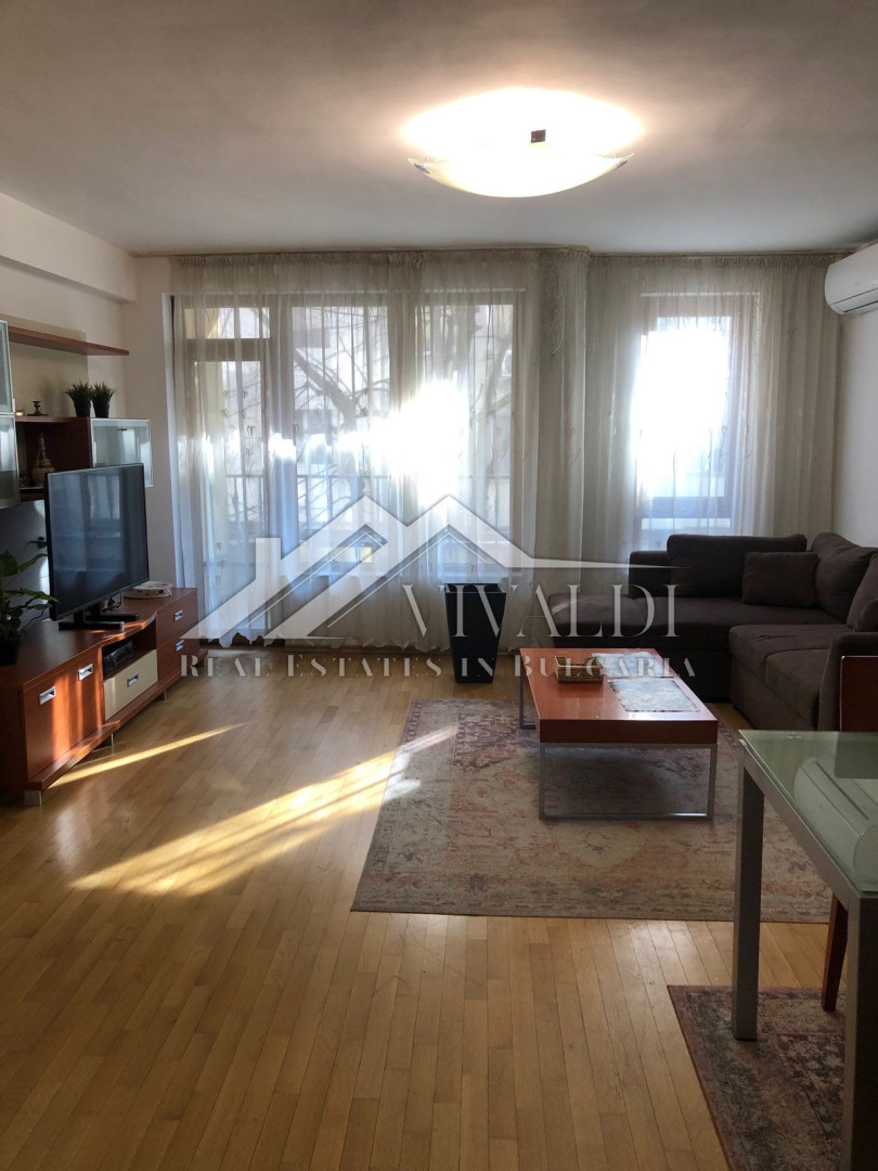 Тhree-room apartment in the Sportna Zala area, Varna