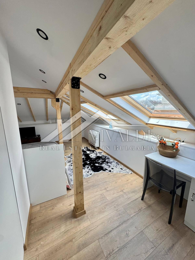 Three-room apartment for rent -Varna city center