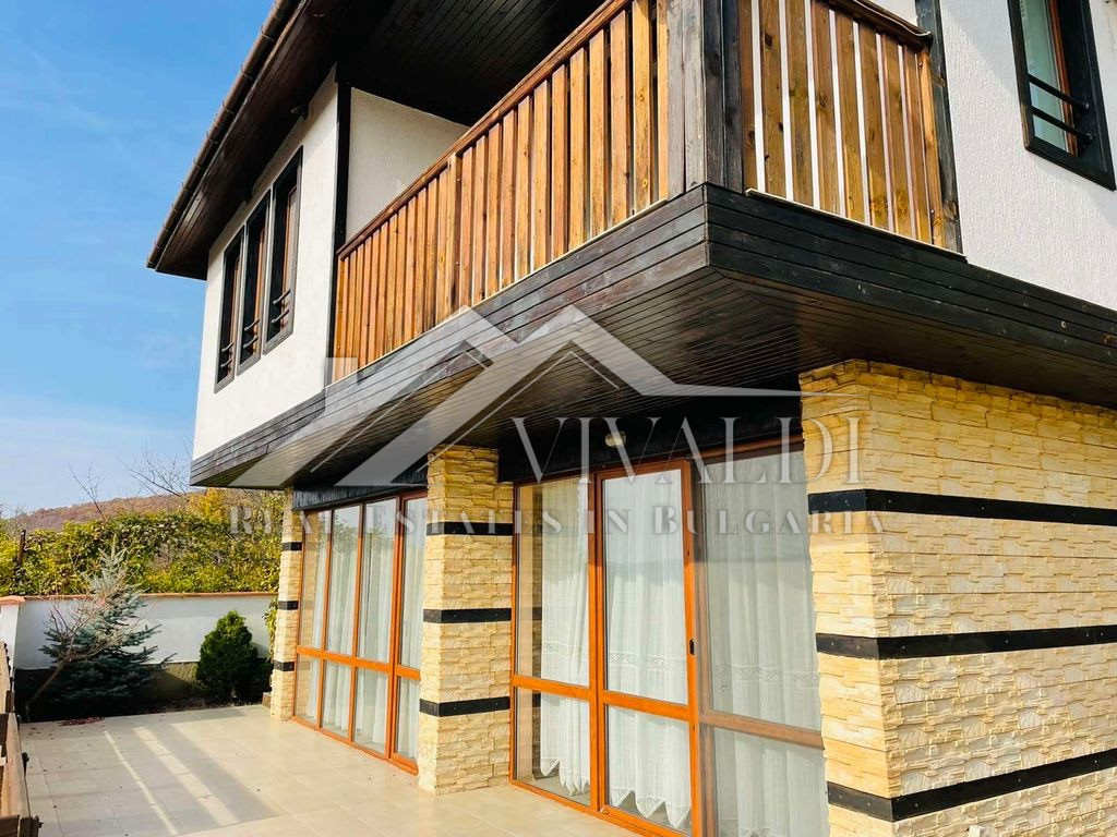 Kъща в с. Горица