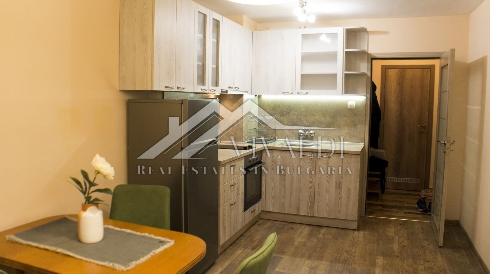 Двухкомнатный апартамент - район Лятно кино Тракия, г. Варна